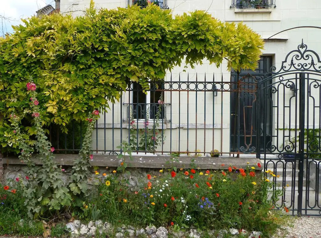 Le Clos de lEglise - Inès