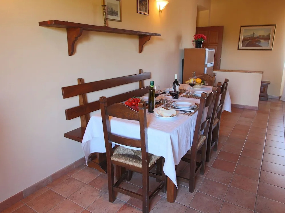 Farmhouse in Campriano