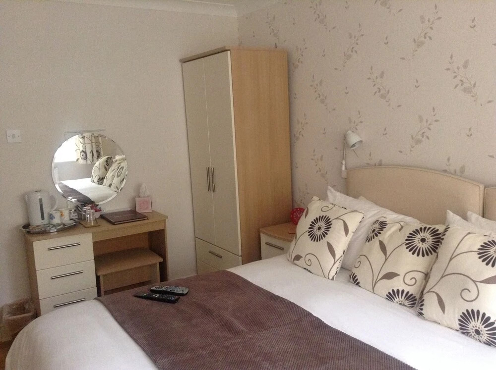 Bure Lodge