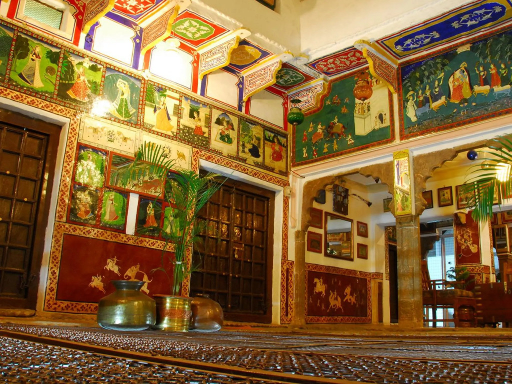 Haveli Braj Bhushanjee Heritage Hotel and Museum