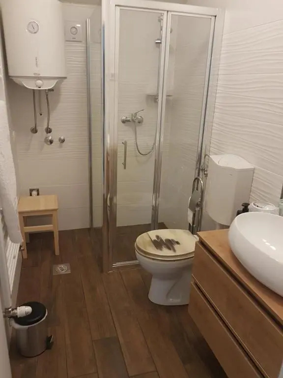 Miran odmor u srcu Pule! Apartman Iva 60m2.