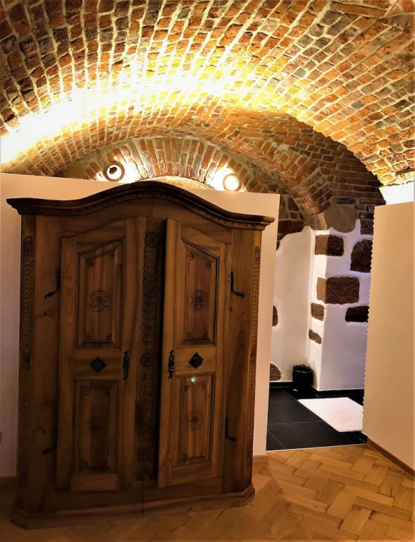 Historical Luxury Homes - Stadtvilla mit Jacuzzi und Garten