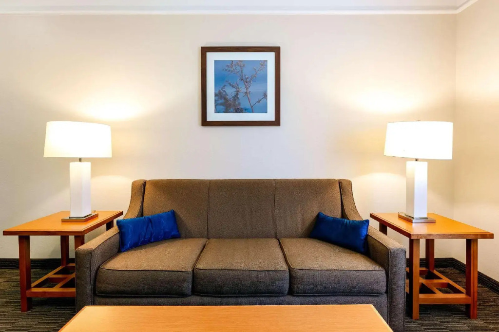 Spark by Hilton Savannah Airport