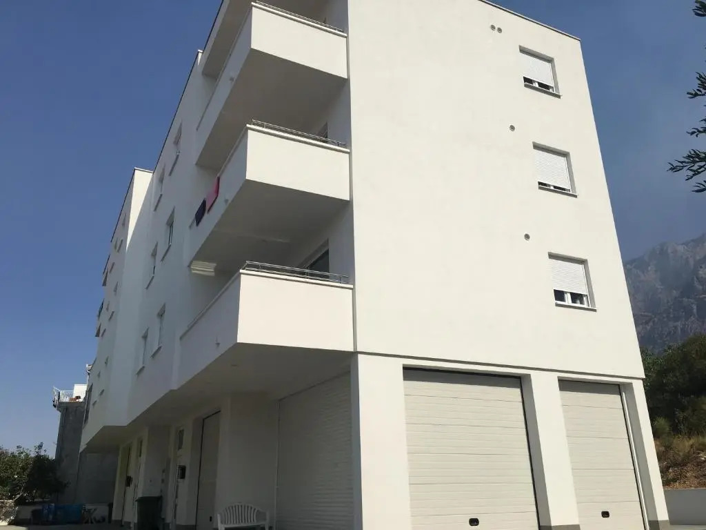 Villa More