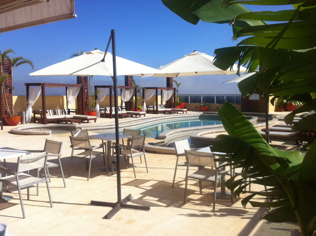 Grand Crucero Hotel