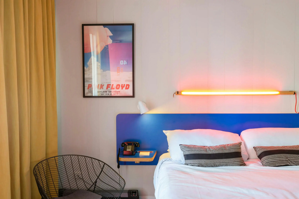 Phoenix Hotel