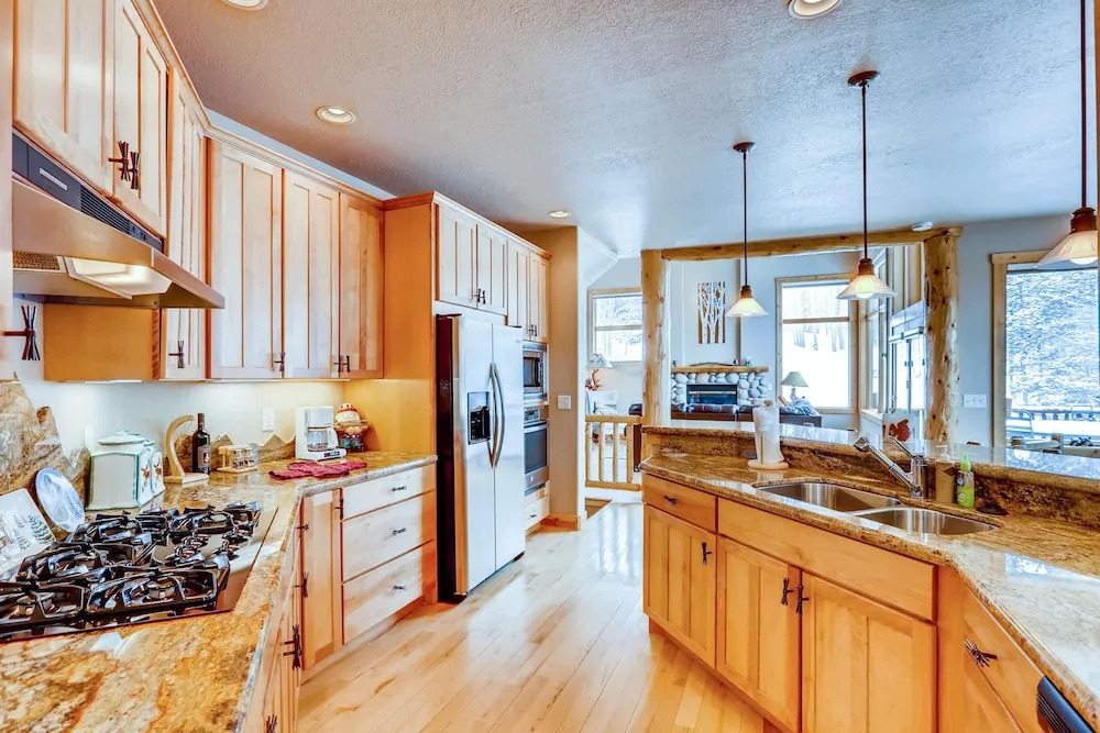 175 Timberlane Cir Home