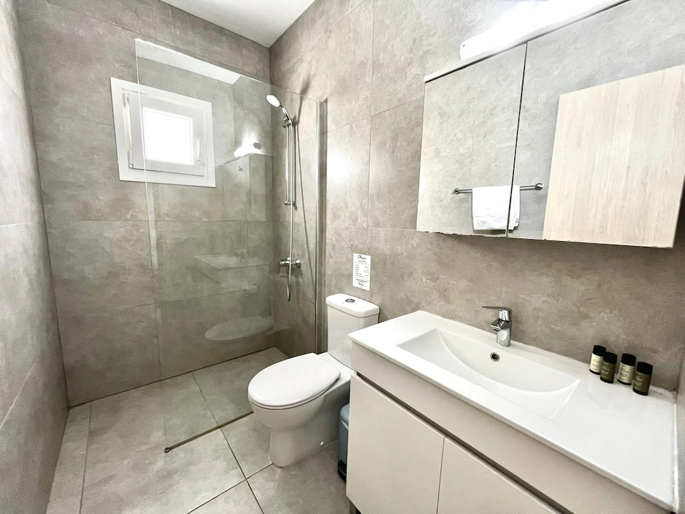 33 AN - Stay Napa Ocean Apartment