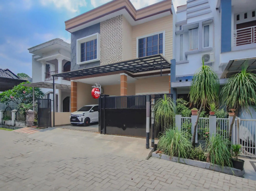 OYO 90338 Rumah Yasmin Syariah