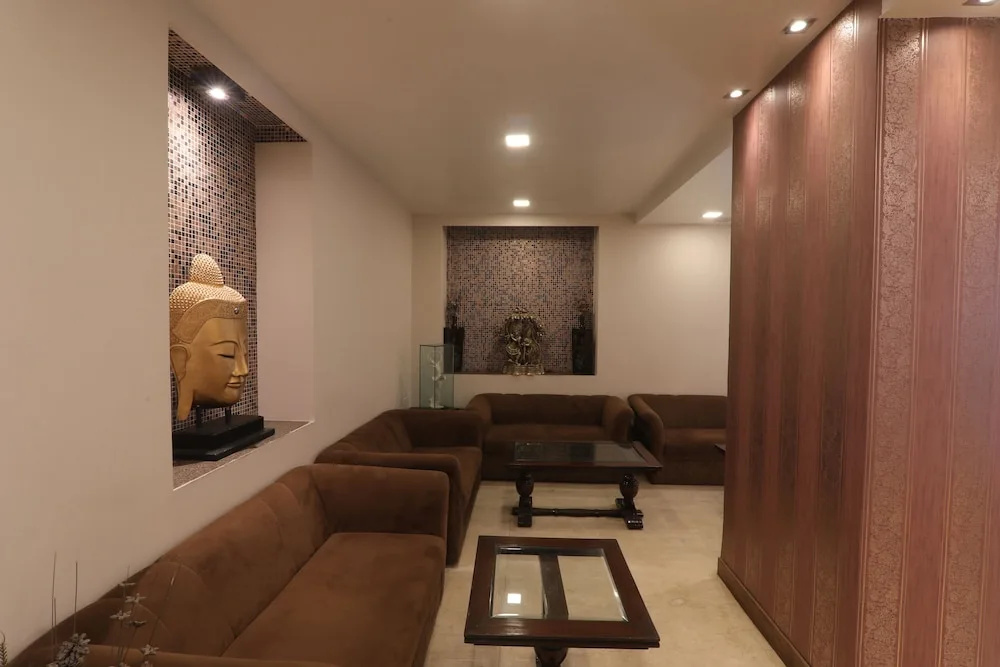 Mohan Hotel