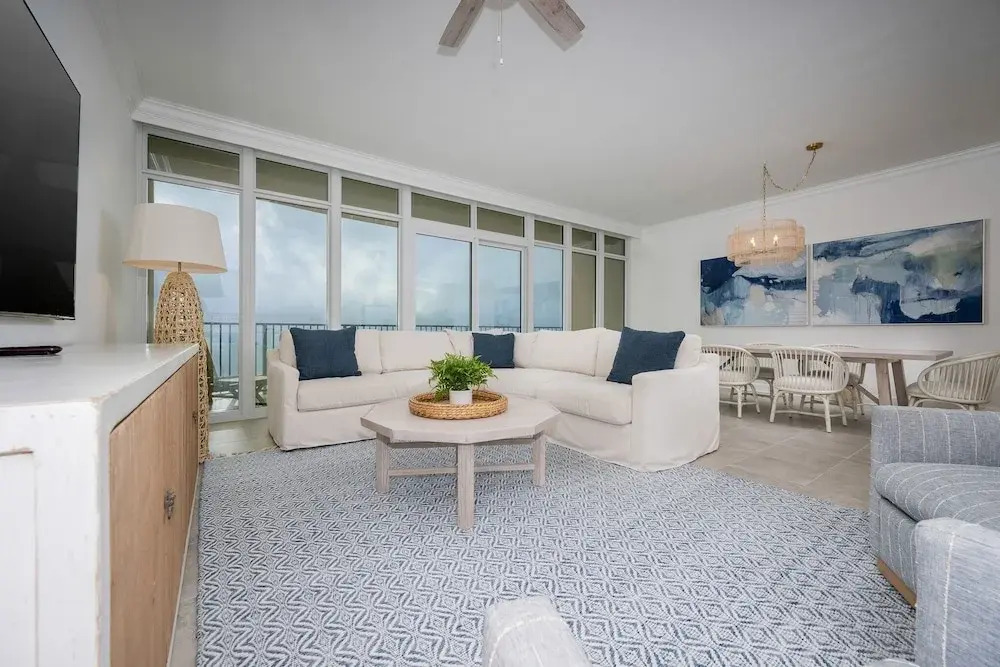 Phoenix Gulf Towers 1106 2 Bedroom Condo