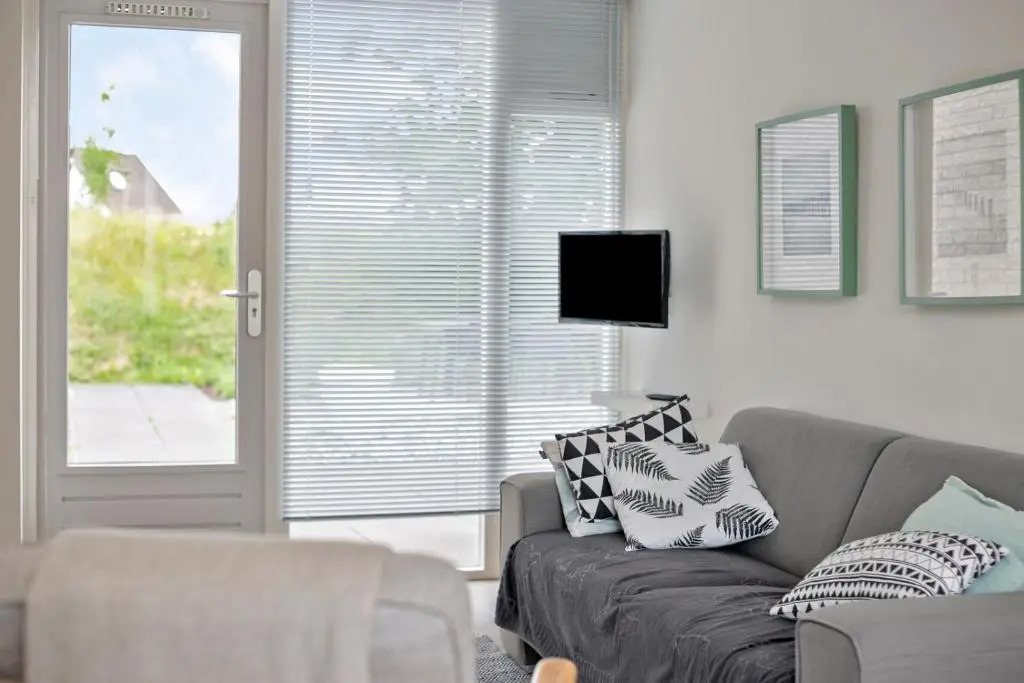 Populier 5 Modern bungalow - for the use of the sauna, additional costs are applicable - near the beach - not for companies