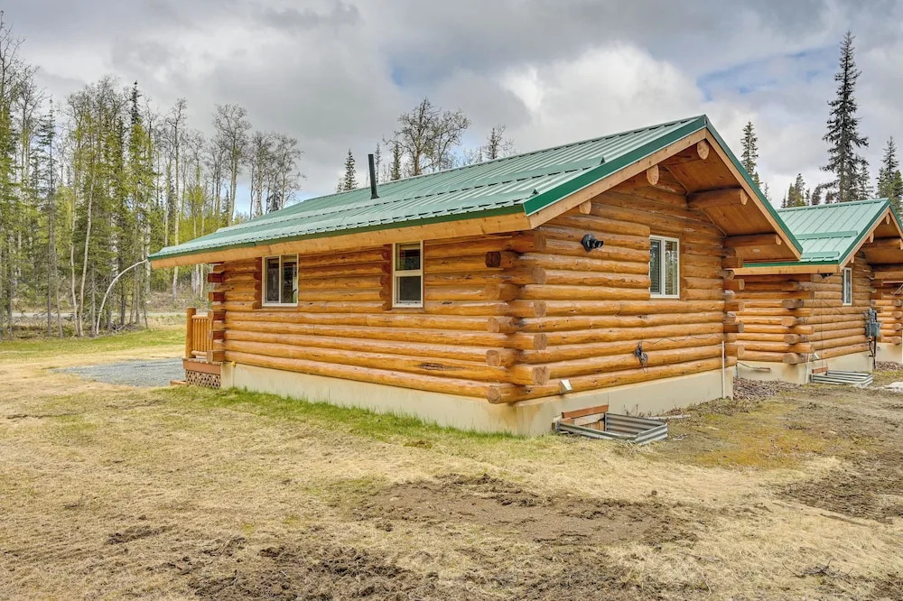 Woodsy Cabin Near Kenai River: Great for Anglers!