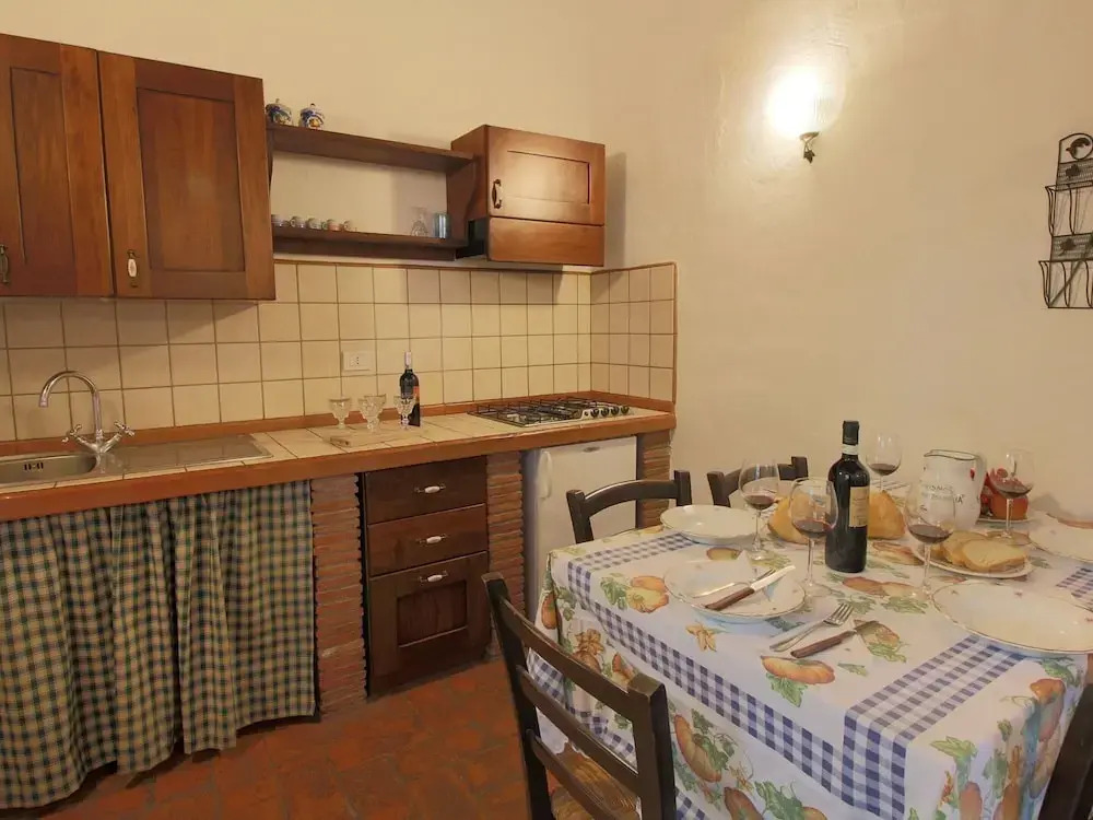 Farmhouse in Proceno with Pool
