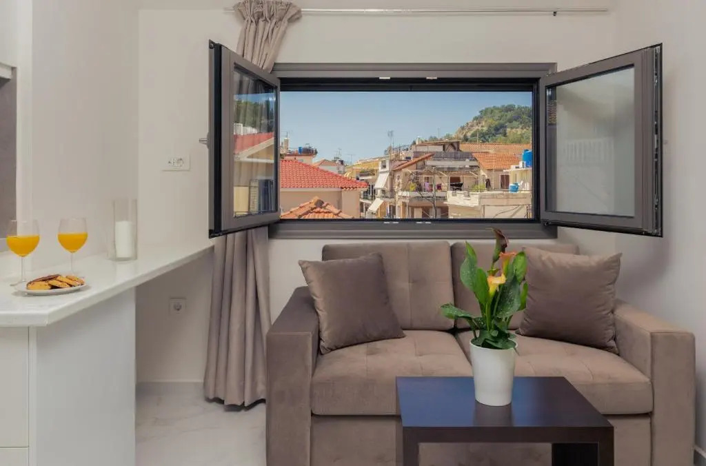Centro Studios & Apartments