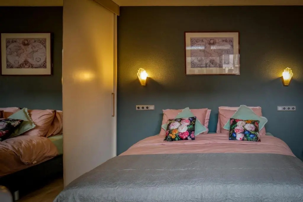 Gunnerys Guest House