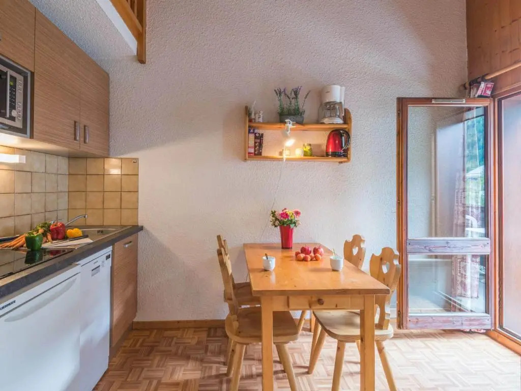 Appartement Chamonix-Mont-Blanc, 1 pièce, 5 personnes - FR-1-517-45