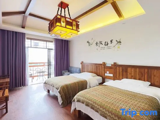 Zhangjiajie No. 53 Zhusha Culture Theme Inn