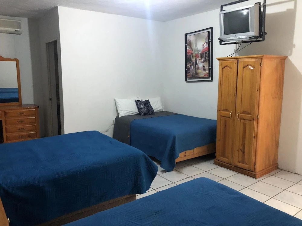 OYO Hotelito Inn