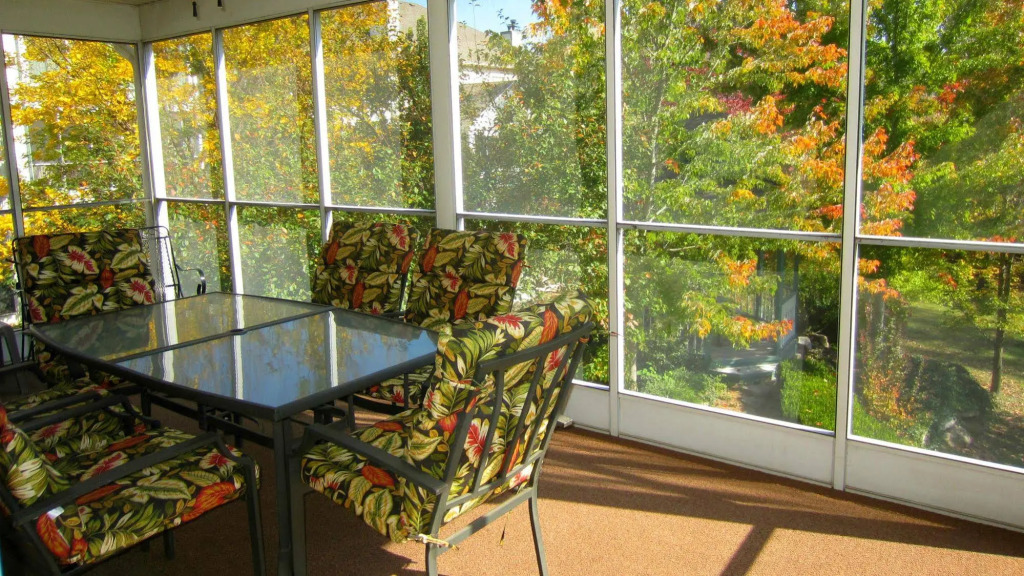 Screen Porch View-4 Steps-Pointe Royale
