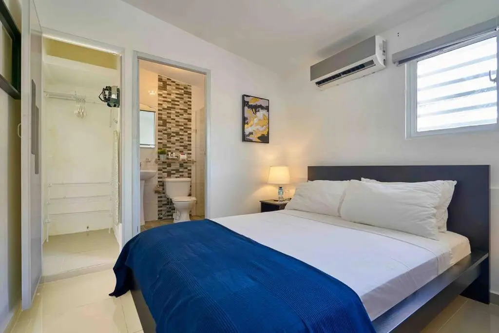 Escape Studio Apartment Close to Agora Mall