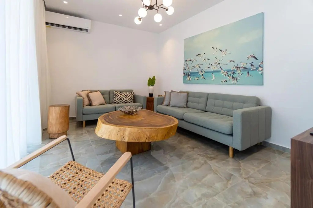 iKu Urban Apartment
