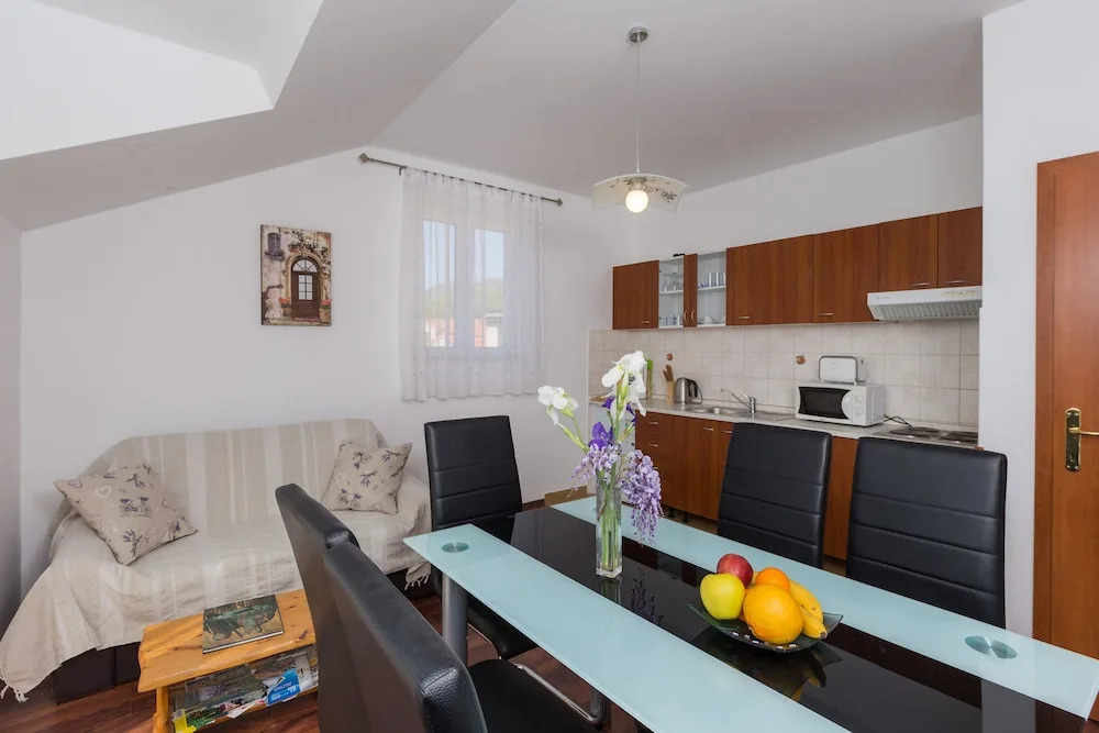 Apartments Bralovic