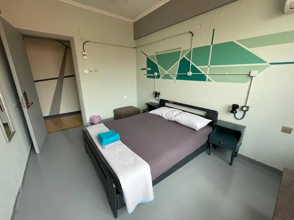Urban Rooms