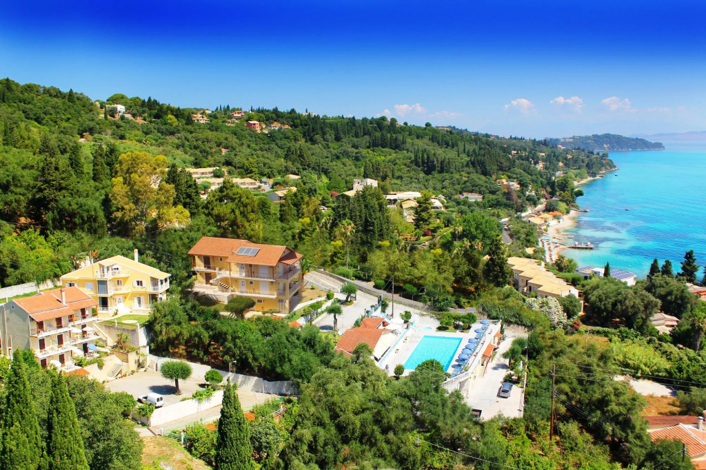 Brentanos Apartments - A - View of Paradise