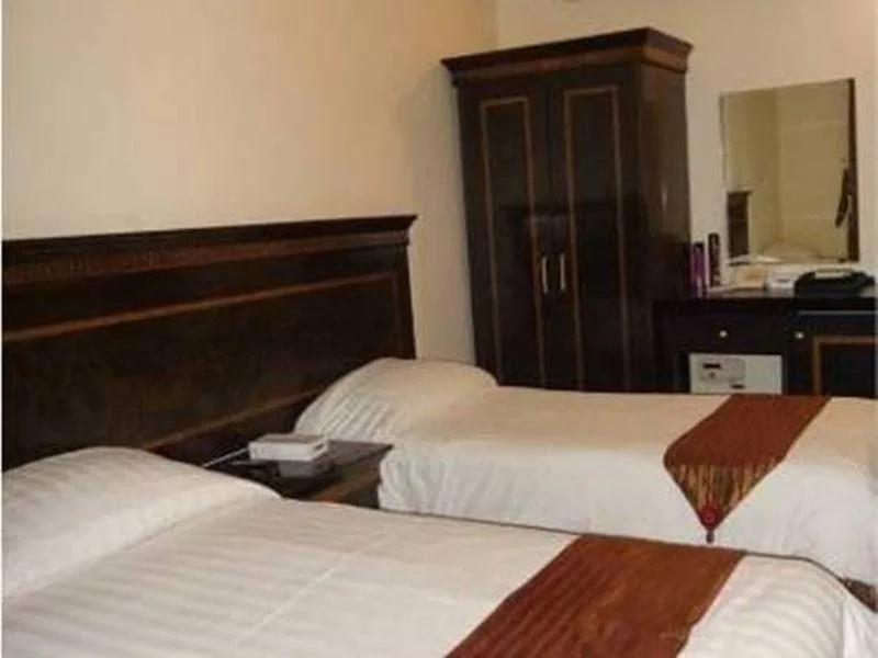 Zahra White Palace Hotel