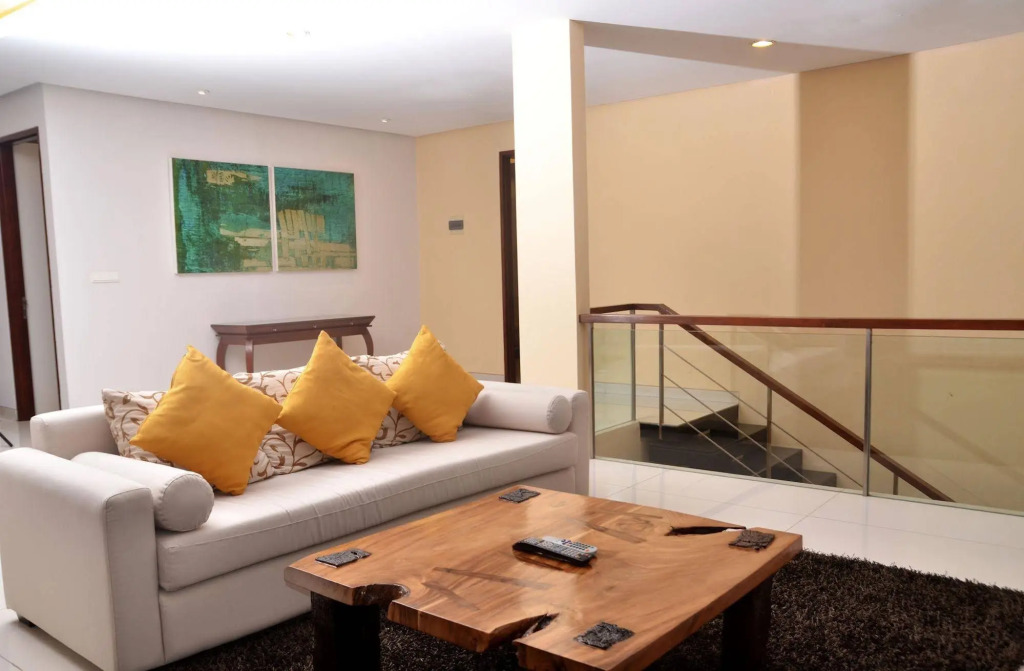 Breeze Blows City View Villa 4 Bedrooms and 1 Familly Bedroom With a Private Heated Swimming Pool and a Billiard Table