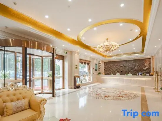 Vienna Hotel (Wuhan Hankou Railway Station Shiqiao Subway Station)