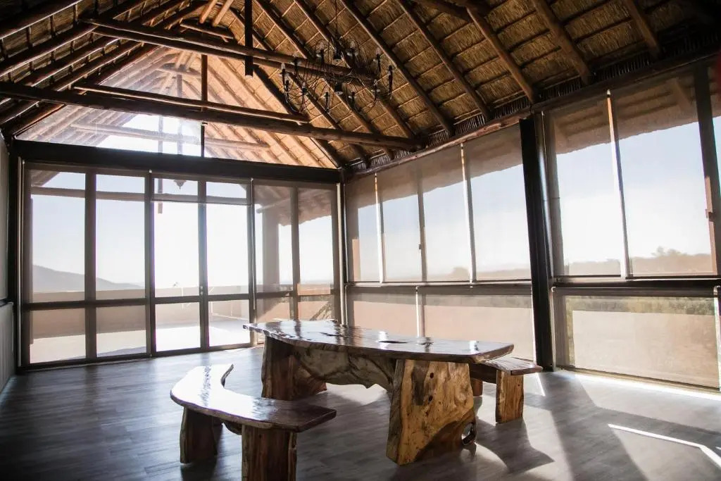 Kuwisa Lodge
