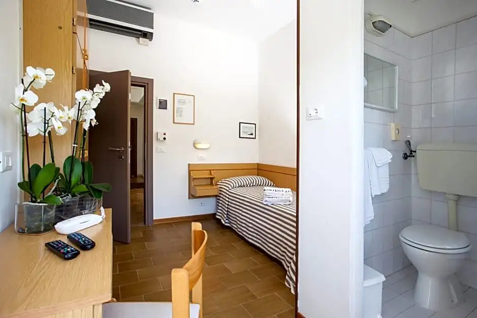 Hotel Adler