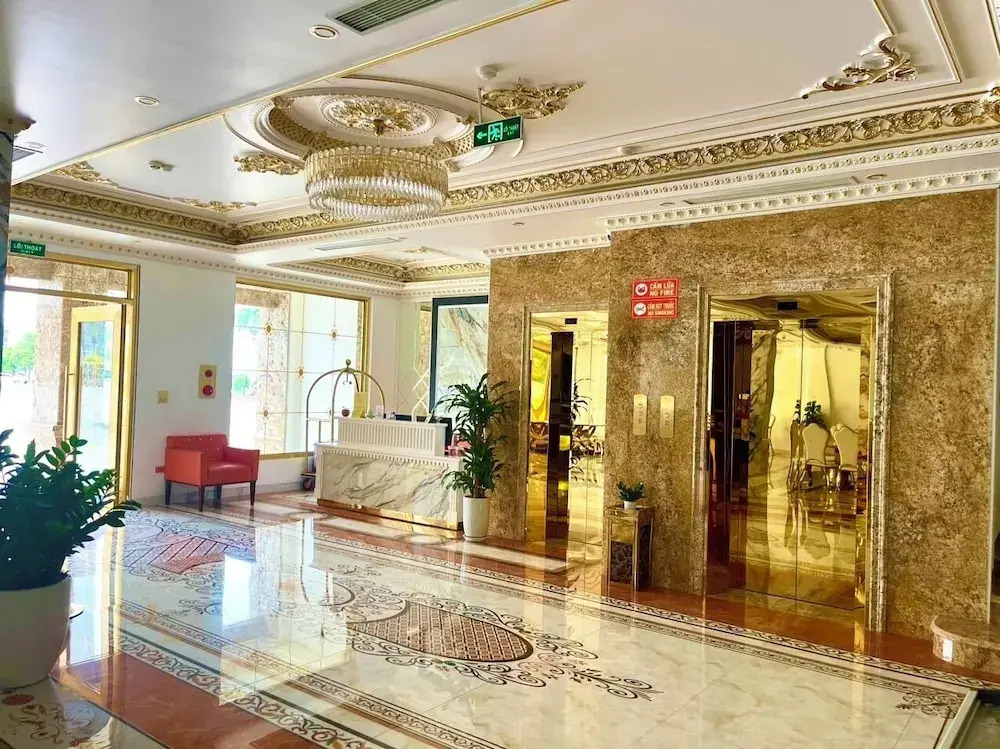 Đông Thắm Hotel