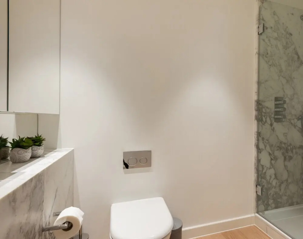 Platinum Apartments in Southwark 9992