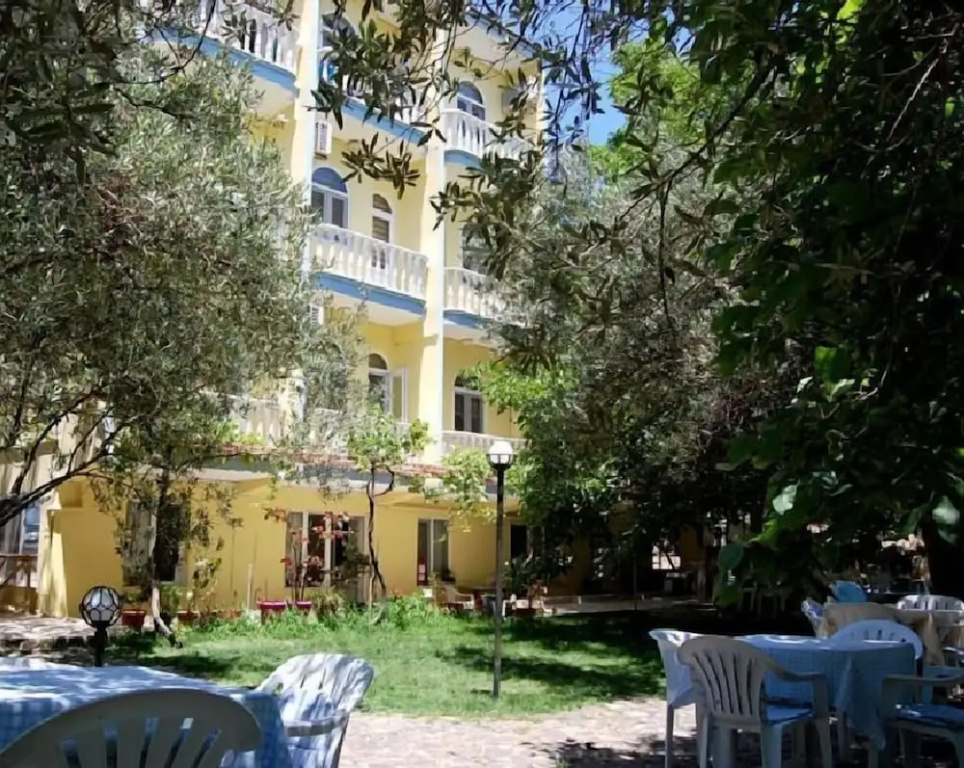 Hotel Selina