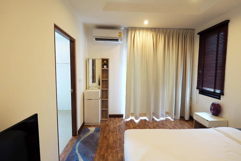 AP West 5 - Pool Villa in Kamala - Great Value