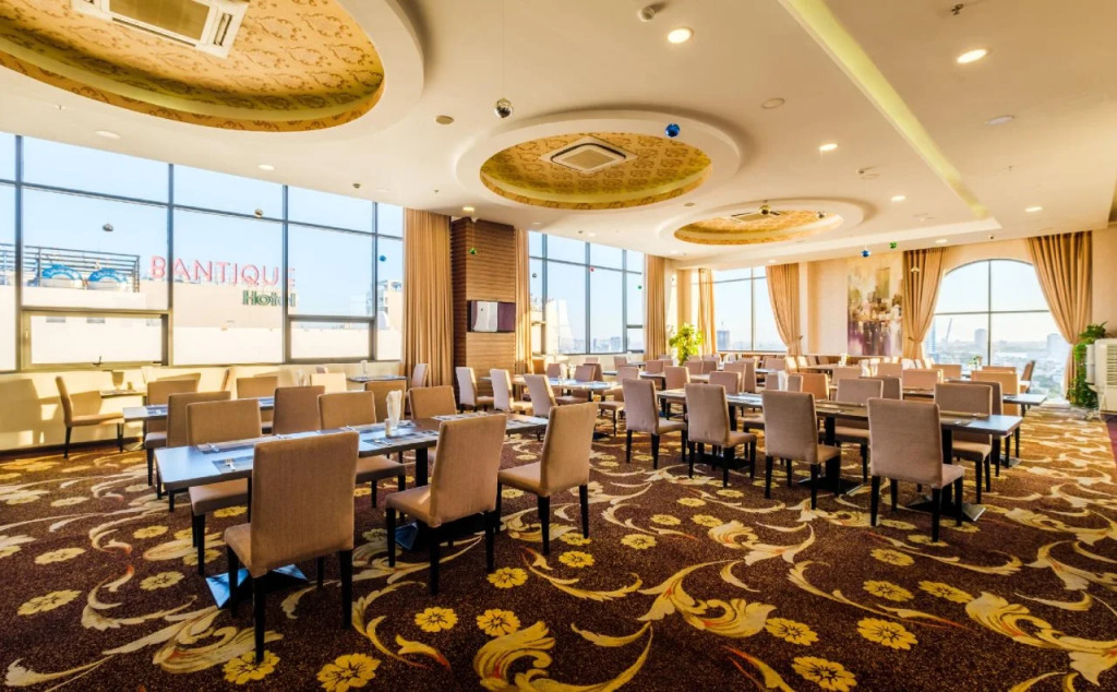 GIC Land Hotel