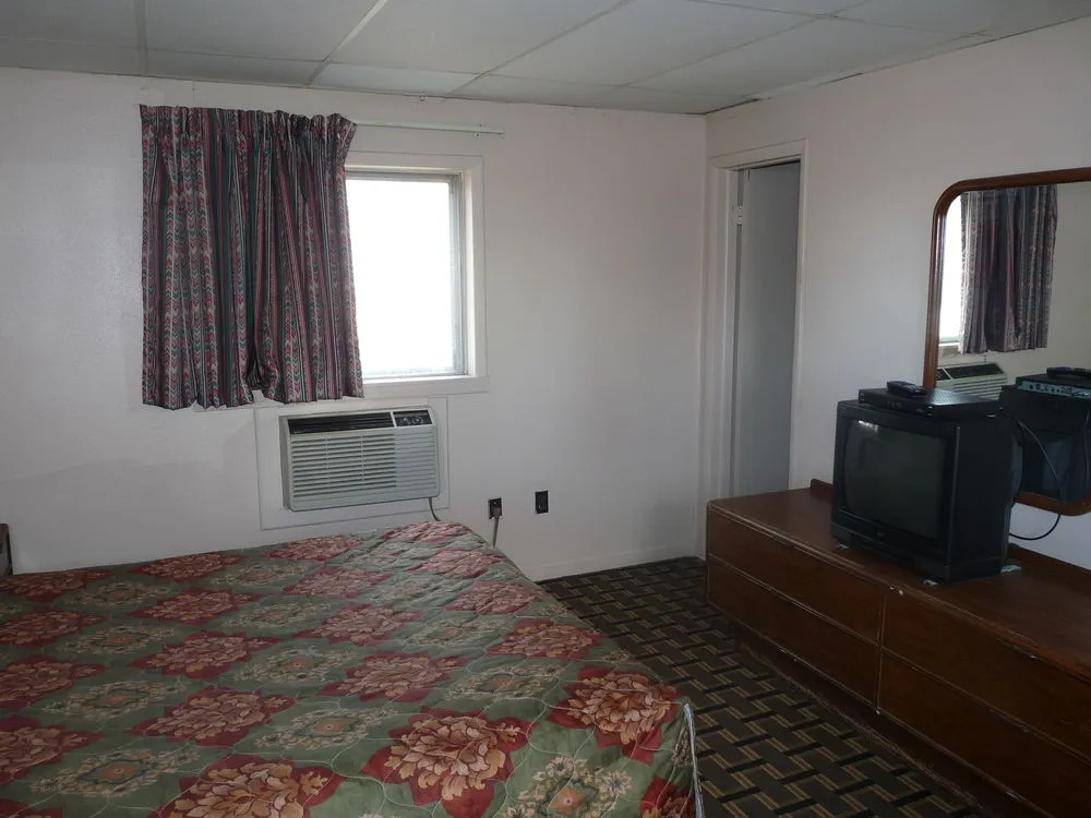 Manor Motel