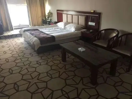 Kashgar East Lake View Hotel (Gucheng Branch)