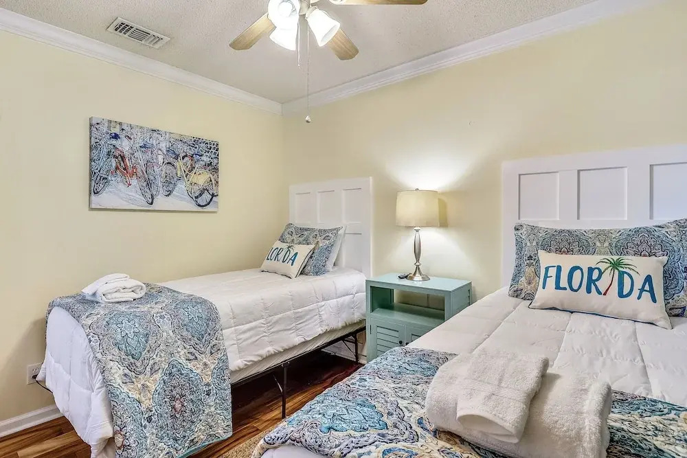 SPC 3203 - Recently Upgraded Pet Friendly 2 BR at Sandpiper Cove - Gorgeous unit by RedAwning