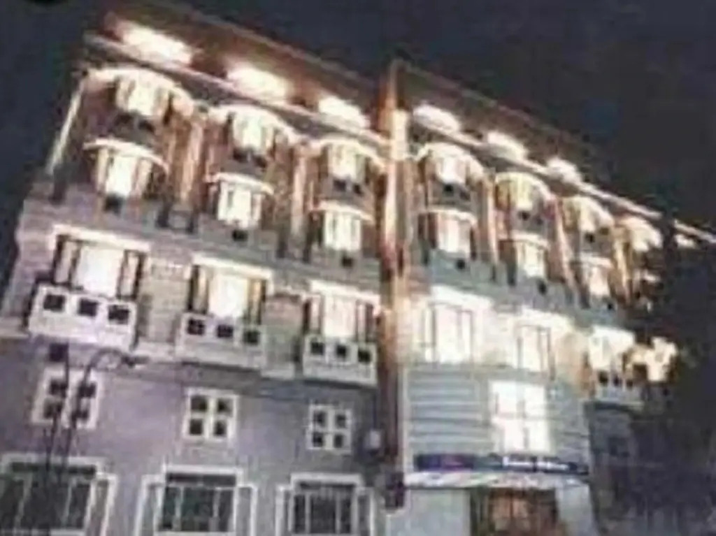 The Royale Midtown