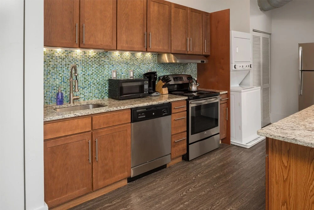 Apartments At 1531 Washington Ave