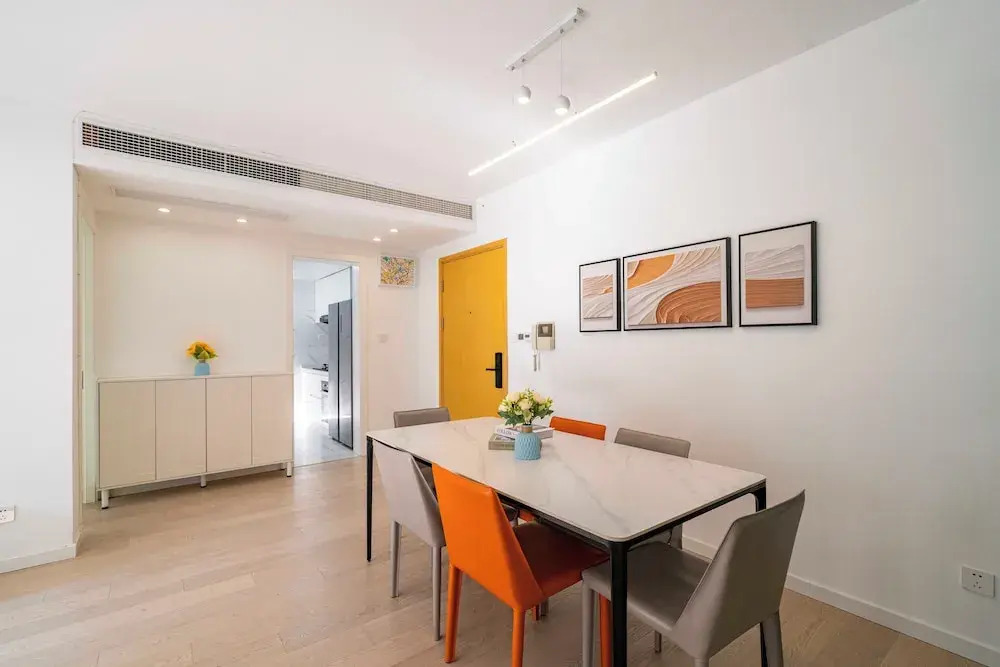 Tyms Xujiahui 2BR Apt Near Metro