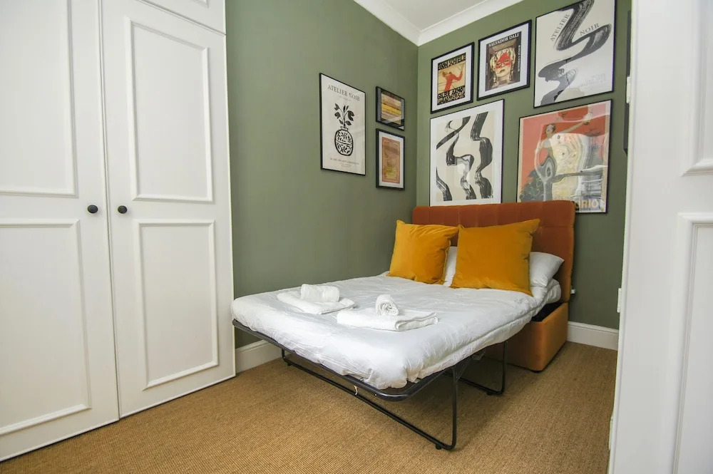 Waterloo Apartment