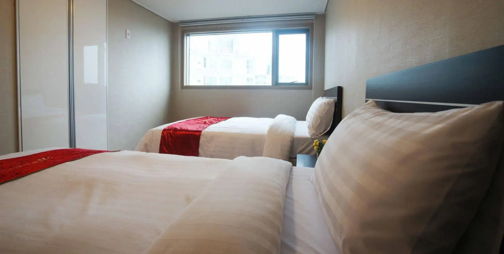 Joy Hotel