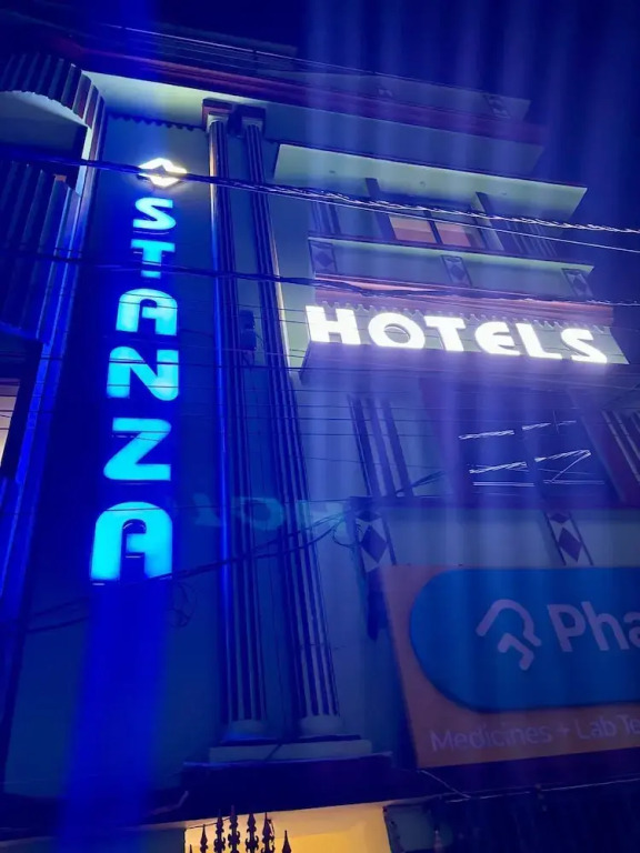 Stanza Hotels