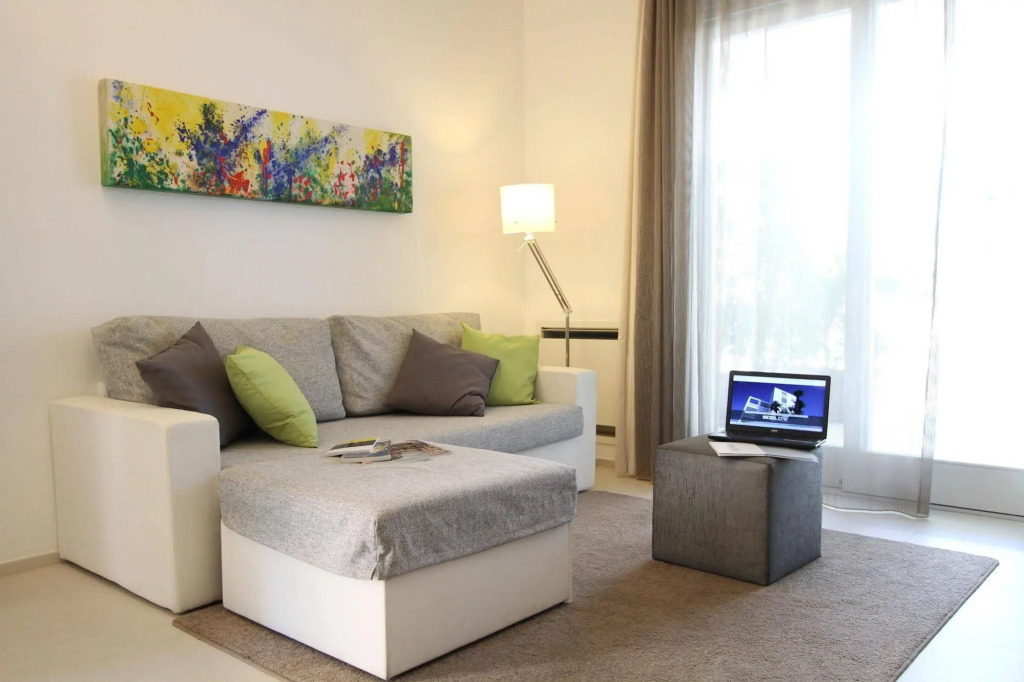 Soglow Business Class Hotel