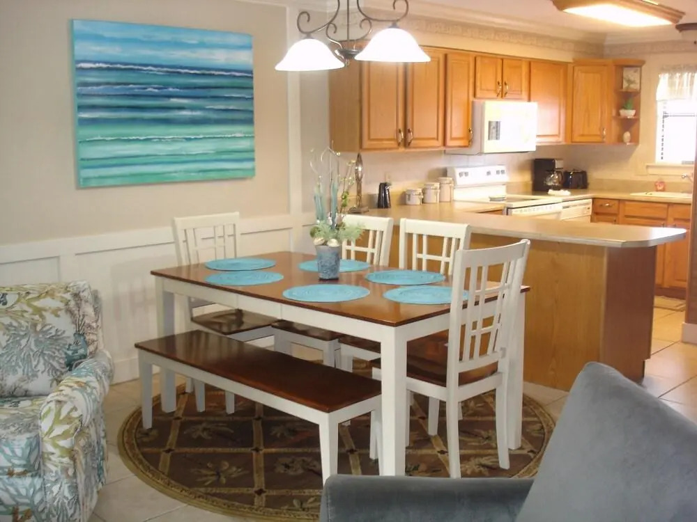 Seaside Beach & Racquet Club 2203
